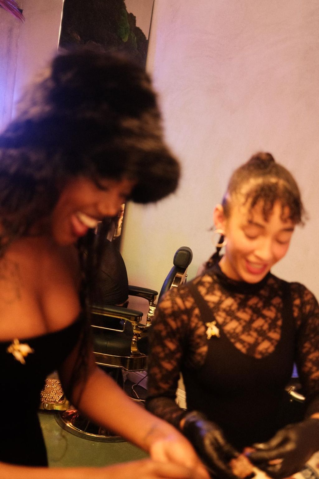 AMSOI, Kim & Vera koken